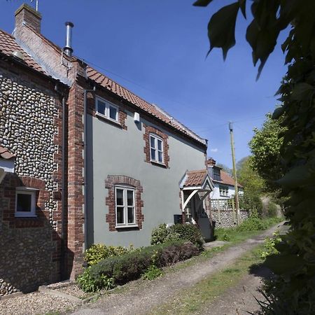 Legion Cottages Blakeney  Exterior photo